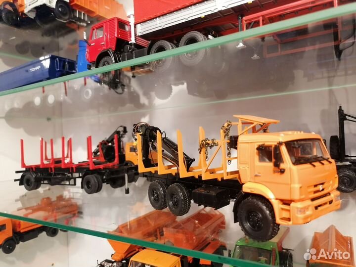 Модель камаз-43118 лесовоз с кму с прицепом