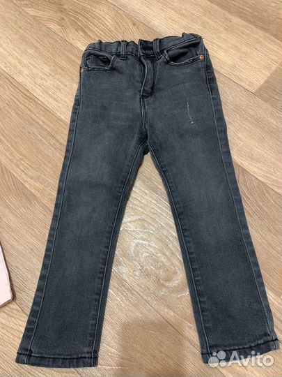 Джинсы на девочку 98