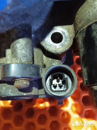 Заслонка дроссельная Geely MK Cross