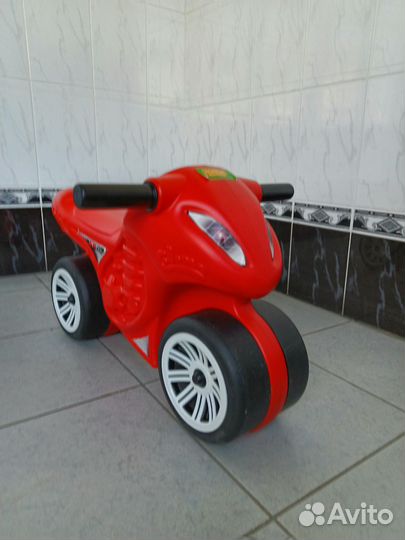 Беговел каталка