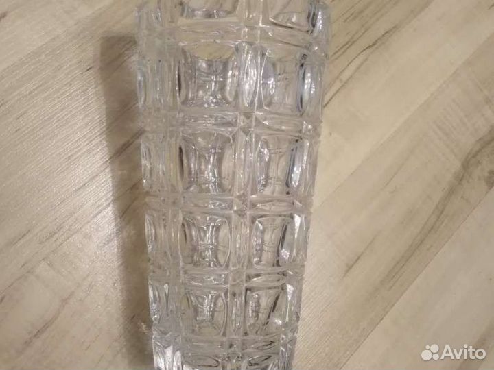 Хрустальная ваза для цветов