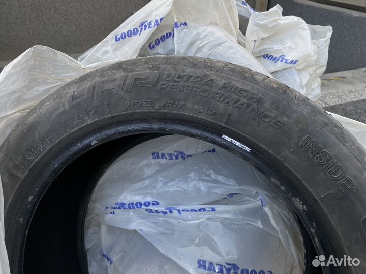 Tigar UHP Ultra High Performance 215/55 R17 98W