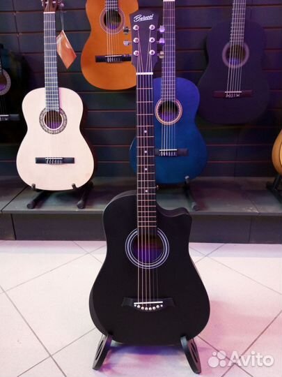 Гитара акустическая