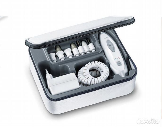 Маникюрно-педикюрный набор SMA35