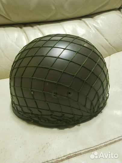 Каска десантная, ГДР