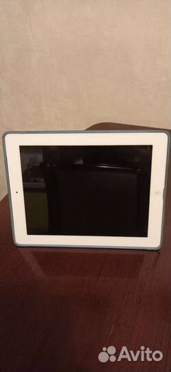Планшет apple iPad 4 32 Gb LTE продам или обмен