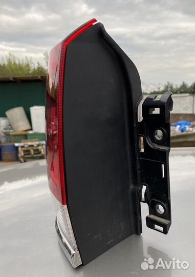 Фонарь левый на крыло Toyota Land Cruiser 200 2015