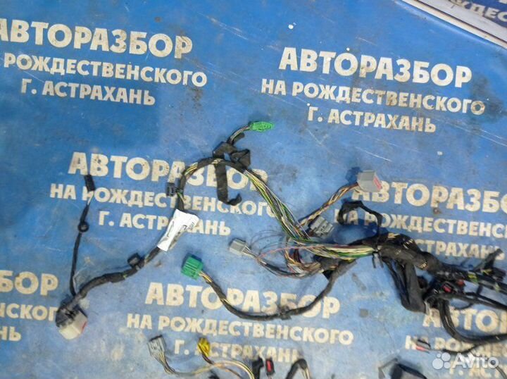 Проводка салона Ford Mondeo 4 седан seba 2011