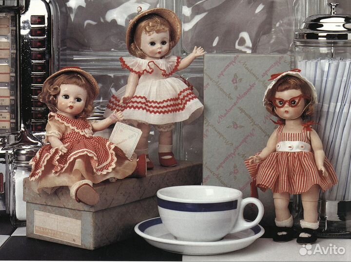 Каталог Classic Plastic American Dolls 1945-1965