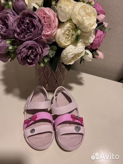 Сандалии crocs c12