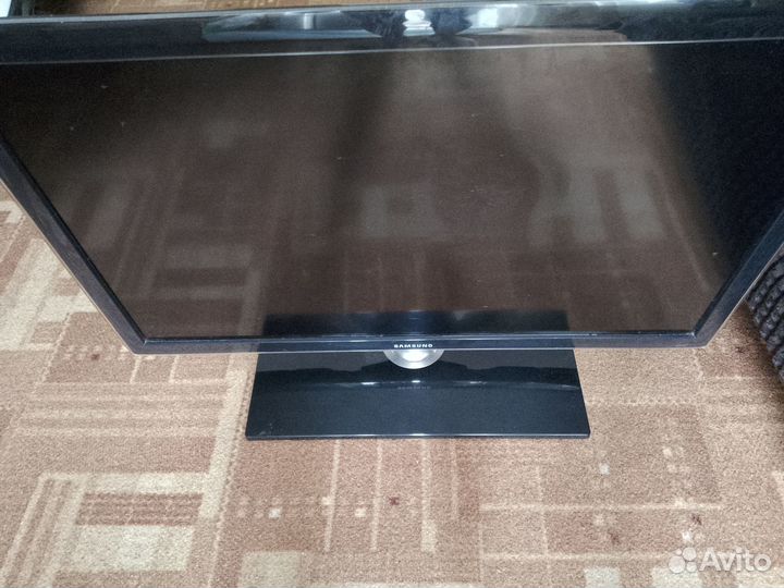 Телевизор на запчасти