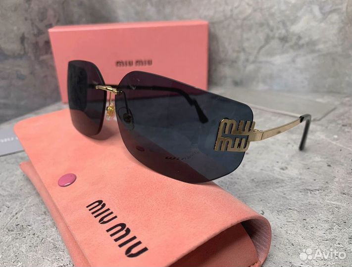 Очки Miu Miu с фyтляром