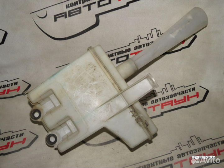 Бачок омывателя nissan primera tino HP12 HV10 P12