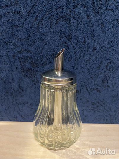 Новая сахарница с дозатором, Чехия