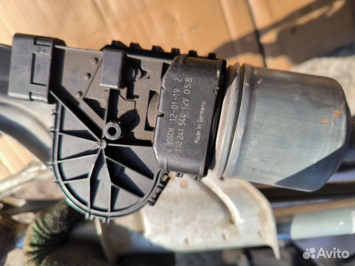 Renault Logan трапеция дворников