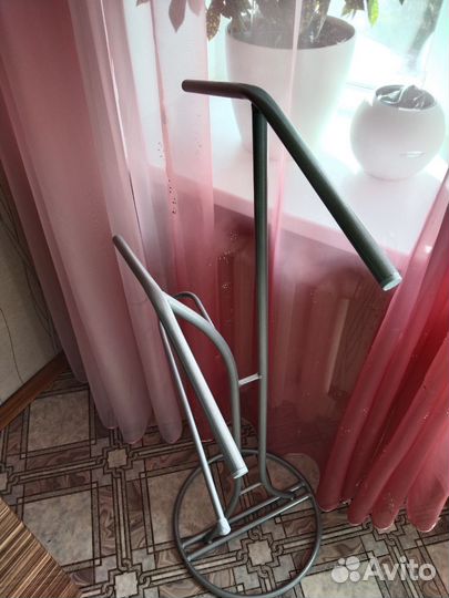 Вешалка для одежды напольная