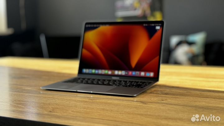 Macbook air 13 2019 i5/16/256