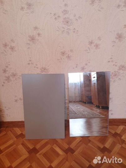 Зеркала обработанные 30 х 50 новые