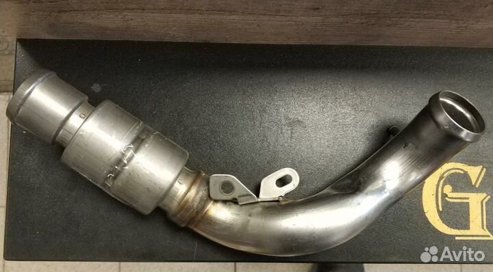 Патрубок интеркулера LR019398