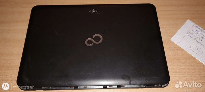 Ноутбук Fujitsu AH512