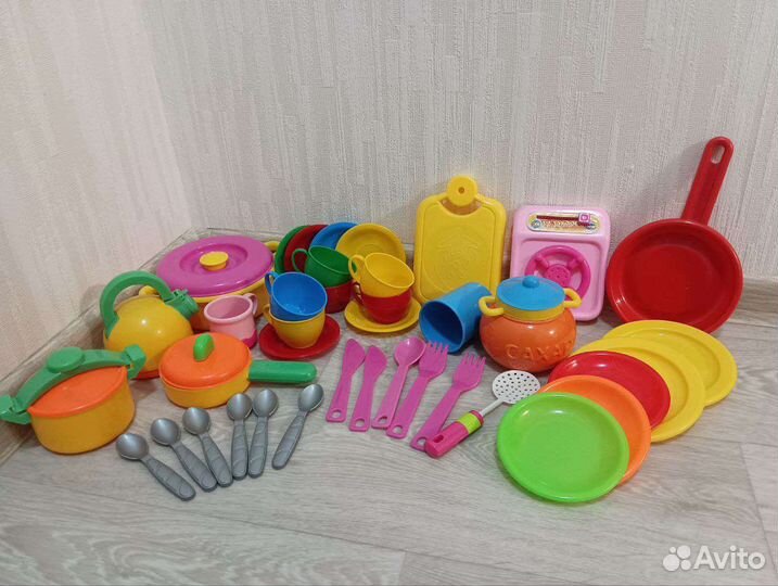 Детская посуда для игры