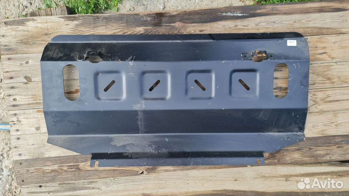 Защита Reval передняя двигателя Mitsubisi Pajero