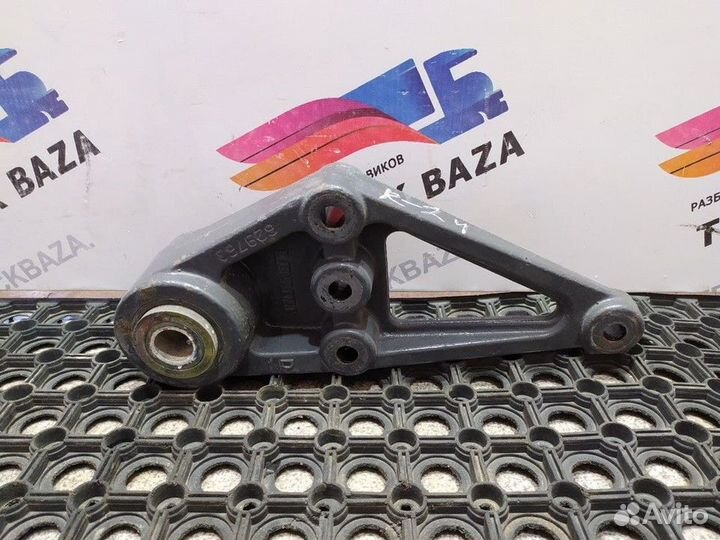 Кронштейн рессоры задний правый Renault Magnum