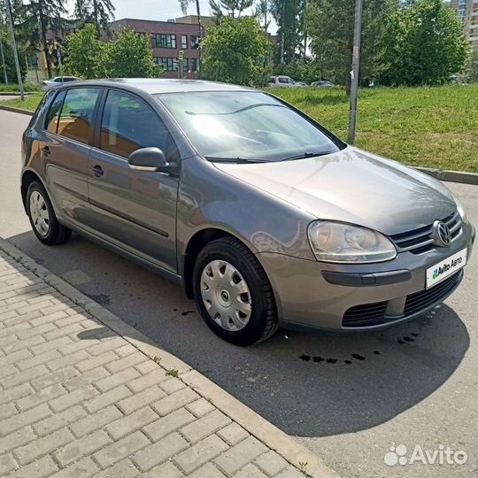 Volkswagen Golf 1.6 AT, 2006, 163 000 км