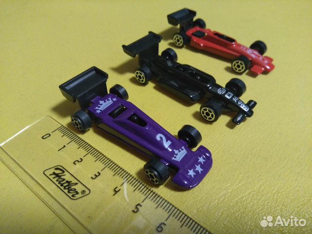 Маленькие гоночные машинки