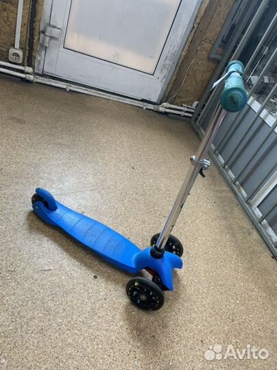 Самокат Scooter