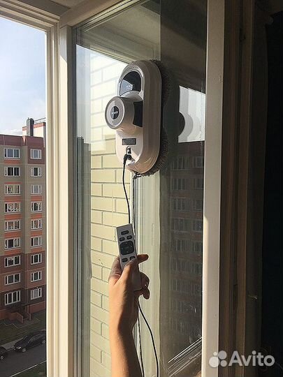 Мойка балконов и окон