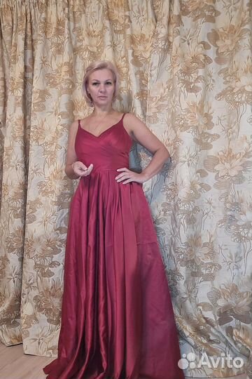 Платье женское вечернее