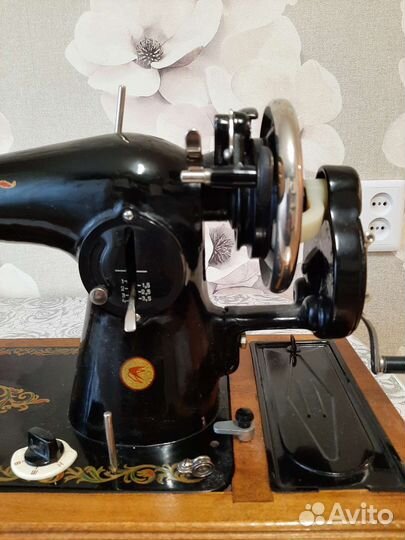 Швейная машина