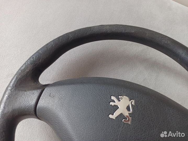 Руль на peugeot 308