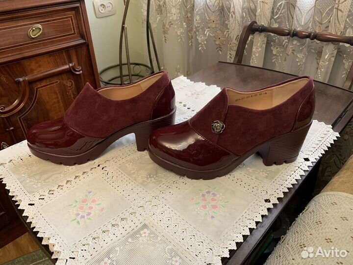 Туфли женские (Ботильоны) 40 размер Новые 