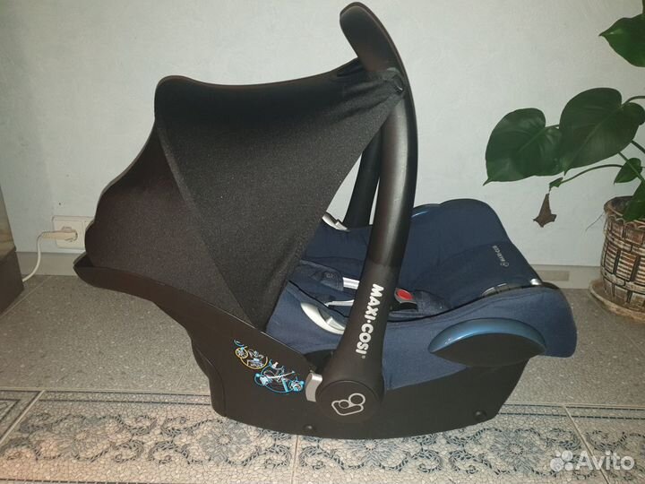 Автолюлька 0+ Maxi-Cosi CabrioFix