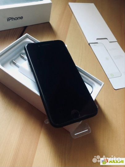 iPhone 7, 128 ГБ