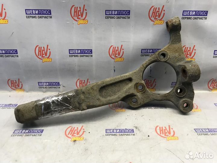 Кулак поворотный левый левый Cadillac CTS