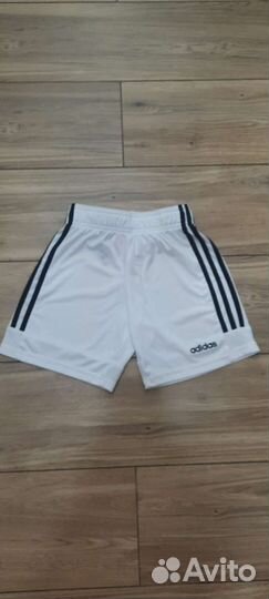 Шорты Adidas 8- 9 лет 140см оригинал новые