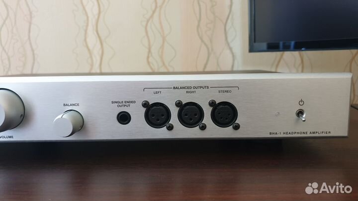 Усилитель для наушников Bryston BHA-1