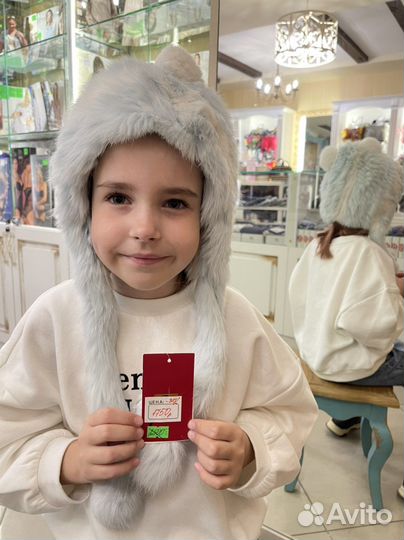 Вязаные шапки из кролика