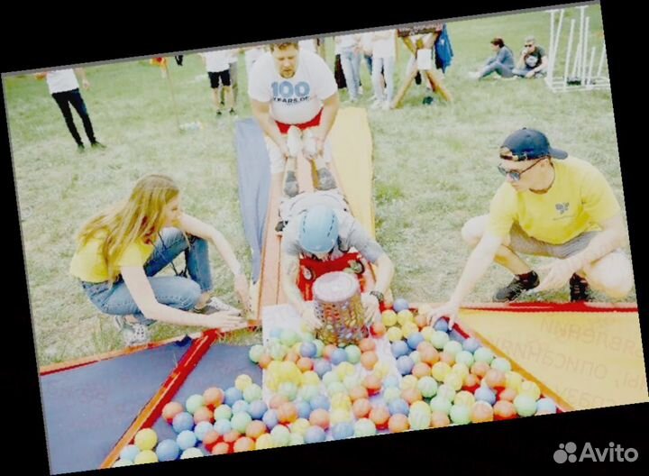 Требуется Водитель категория В На своем авто Питан