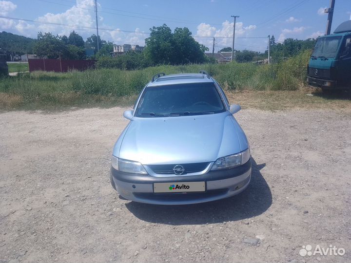Opel Vectra 1.8 МТ, 1996, 335 000 км