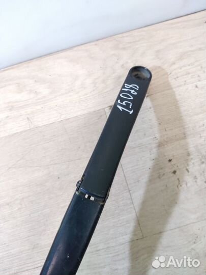 Поводок стеклоочистителя правый Kia Ceed 2 JD