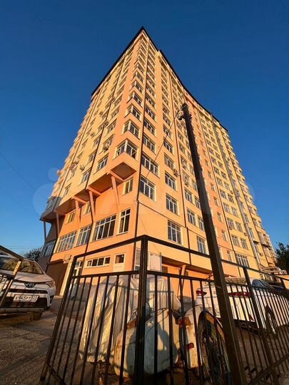 Своб. планировка, 80,8 м², 4/15 эт.