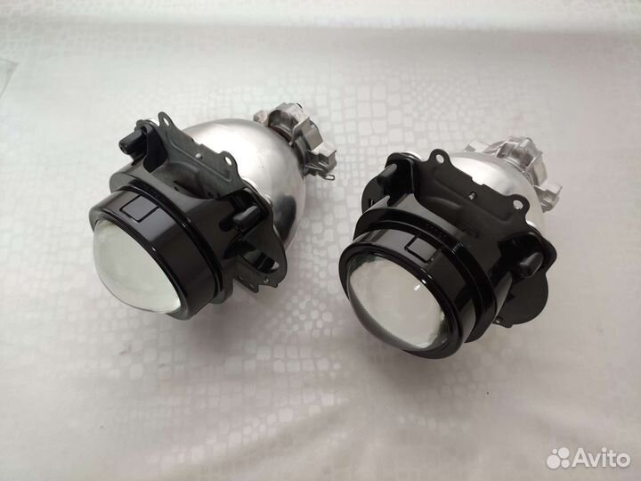 Линзы в фары Toyota Camry 40 (ксенон)