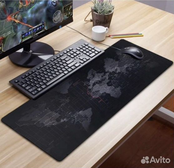 Большой компьютерный коврик для мыши