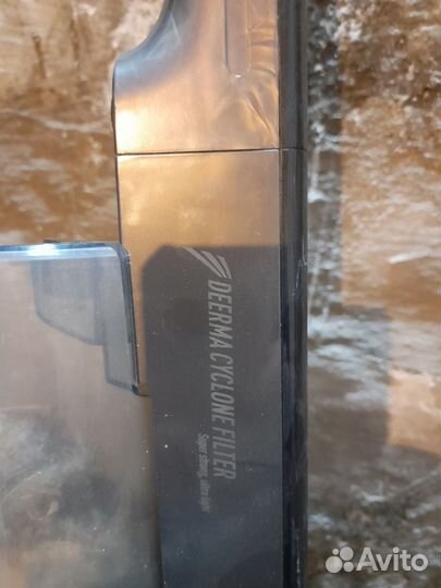 Пылесос вертикальный проводной Deerma б\у