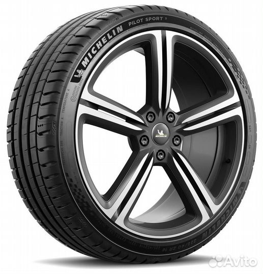 Michelin Pilot Sport 5 245/45 R18