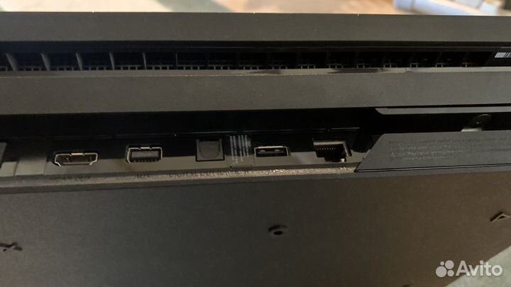 Sony Playstation 4 (PS4 Pro) 1tb